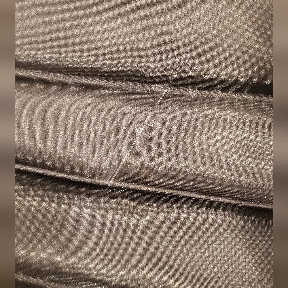 XSCAPE Women's Halter Neck,Open Back, Pleated Black /Silver Maxi Dress Size 8. - Picture 11 of 12